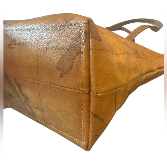 Alviero Martini 1A Classe tan Geo Classic - Picture 8 of 9